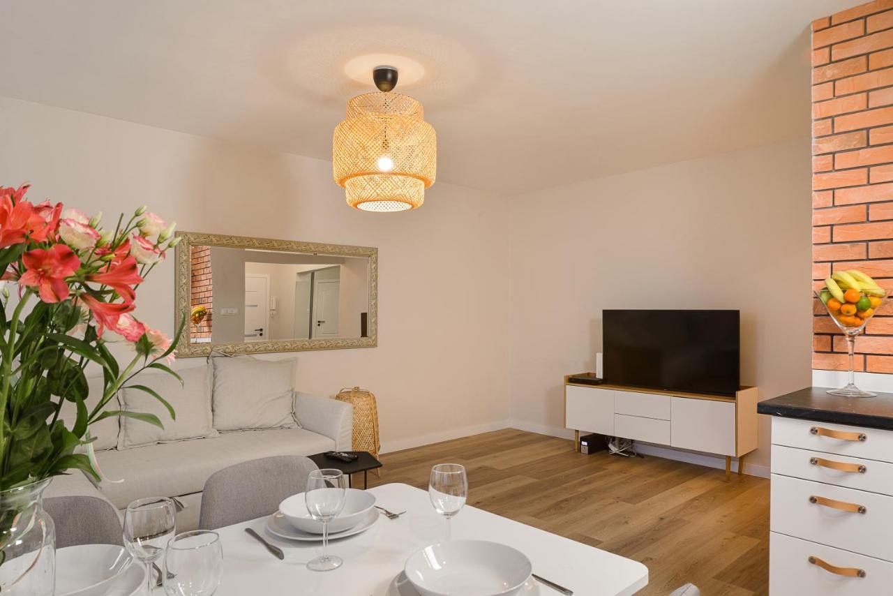 ורשה P&O Apartments Hawajska מראה חיצוני תמונה